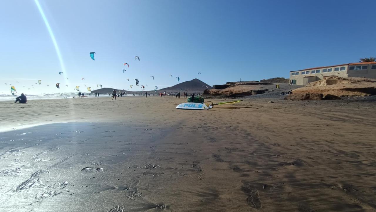 Los Patios Tranquilos El Medano Beach Apartment ภายนอก รูปภาพ